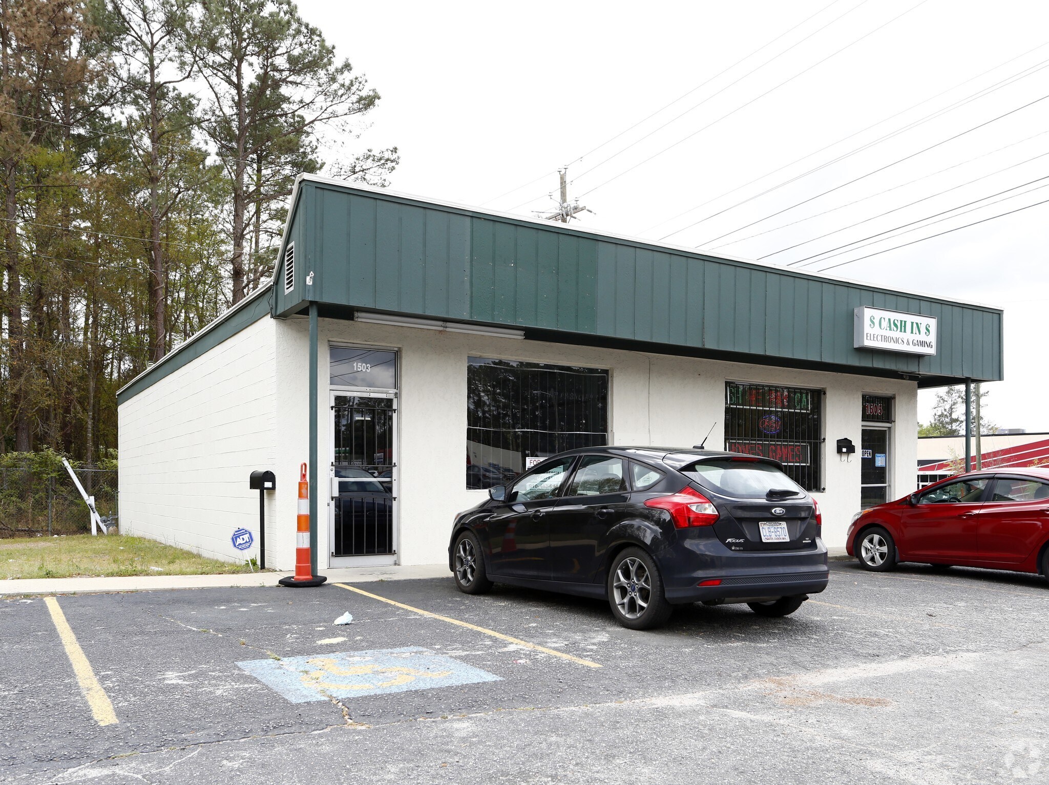 1501-1505 Hope Mills Rd, Fayetteville, NC for lease Building Photo- Image 1 of 9