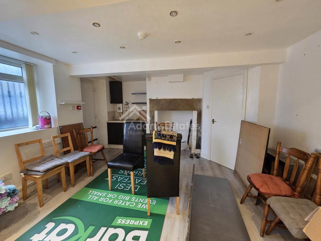 64 Halifax Rd, Batley for sale Building Photo- Image 1 of 6