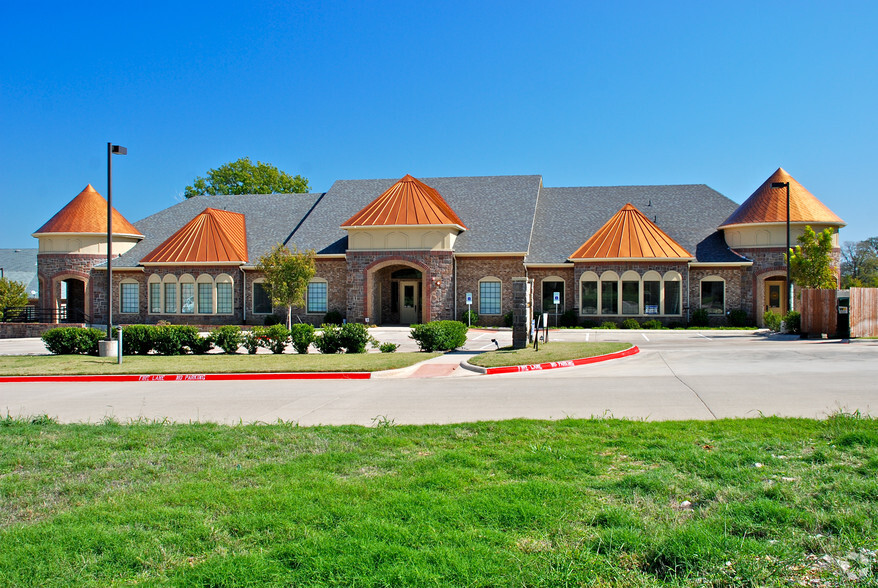 4320 Windsor Centre Trl, Flower Mound, TX à vendre - Photo principale - Image 1 de 1