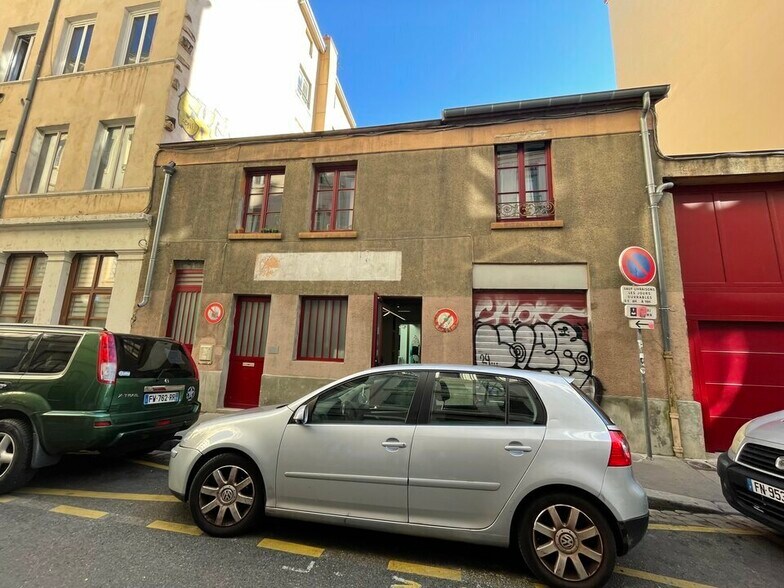 Bureau dans Lyon à vendre - Photo du bâtiment - Image 2 de 7