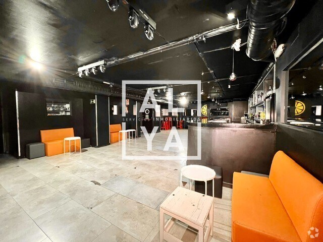 Retail in Madrid, Madrid for lease - Interior Photo - Image 1 of 1