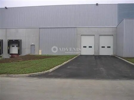 Flex in Combs-la-Ville for lease - Building Photo - Image 2 of 3