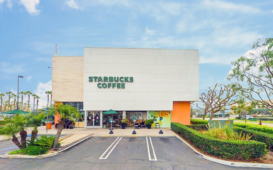 700 S Sepulveda Blvd, El Segundo, CA for lease - Building Photo - Image 2 of 3