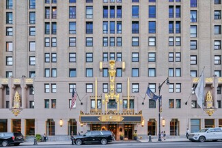 Plus de détails pour 160 Central Park S, New York, NY - Commerce de détail à louer