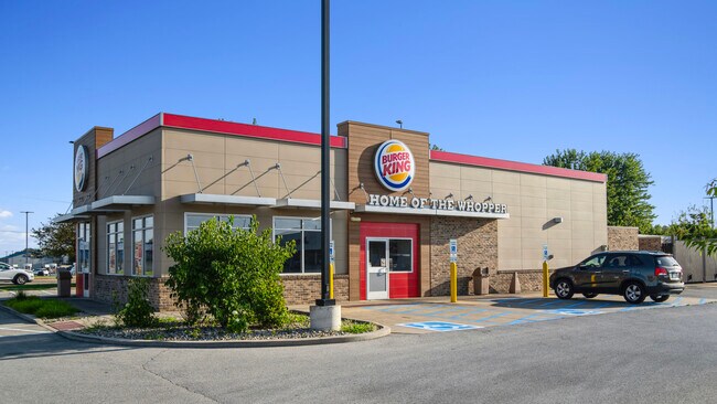 More details for 1351 S Dirksen Pky, Springfield, IL - Retail for Sale