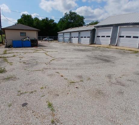 810 S Iuka St, Pratt, KS à vendre - Photo du bâtiment - Image 3 de 5