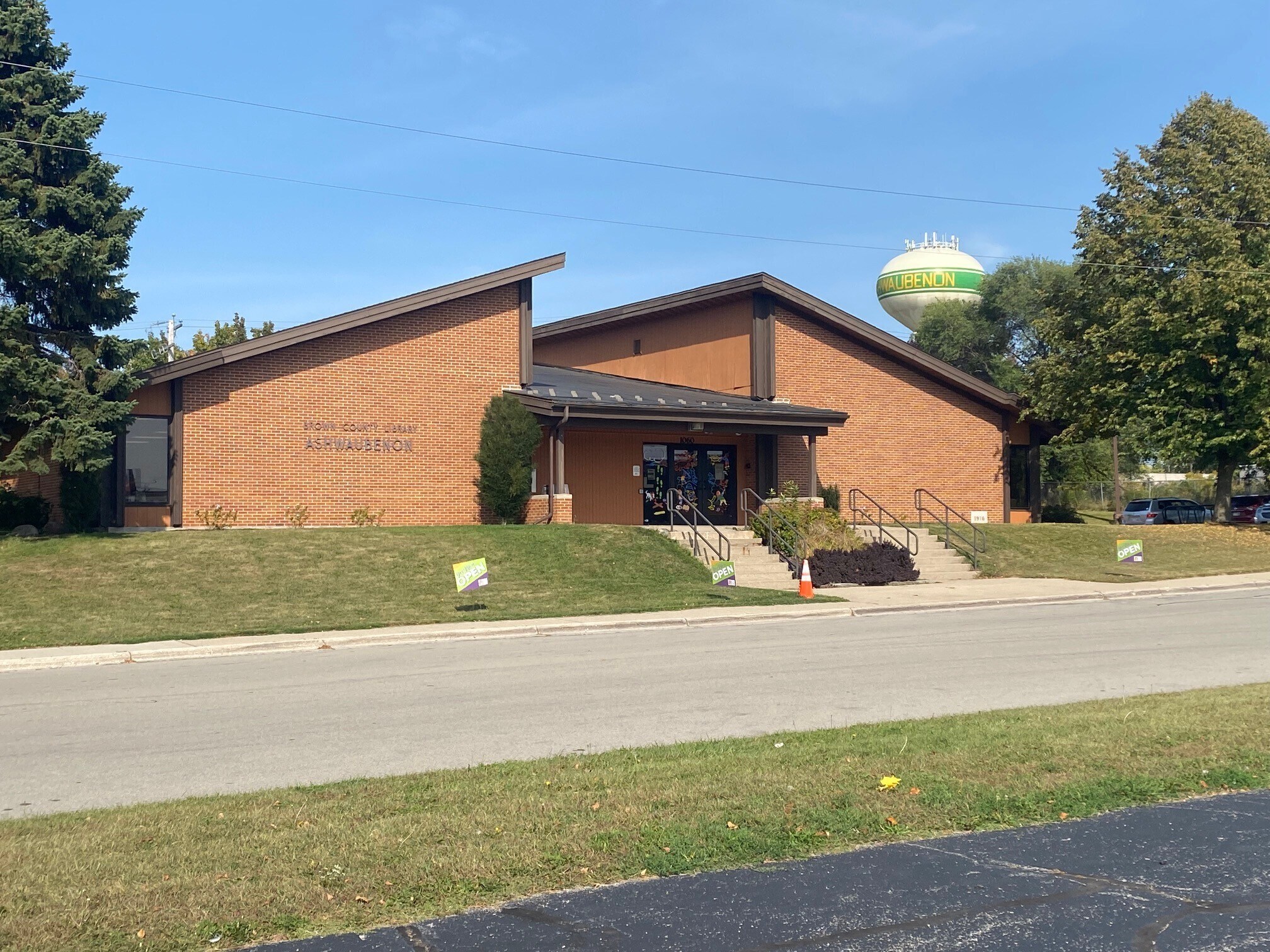 1060 Orlando Dr, Green Bay, WI for sale Building Photo- Image 1 of 8