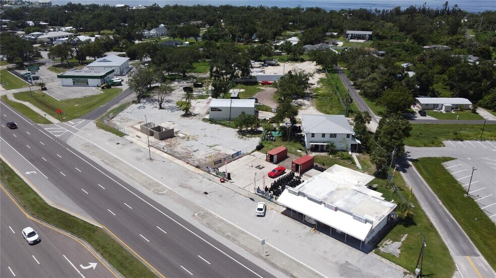 4569 Tamiami Trl, Port Charlotte, FL for sale - Building Photo - Image 1 of 15