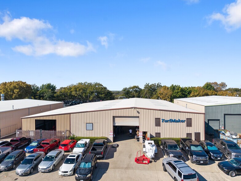 4931 Grisham Dr, Rowlett, TX à vendre - Photo du bâtiment - Image 2 de 30