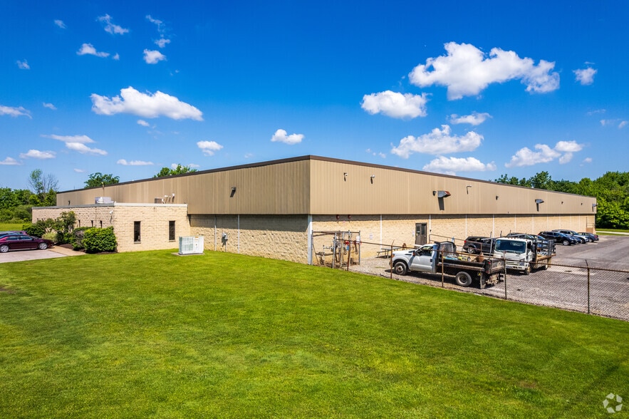 1933 Highland Rd, Twinsburg, OH for sale - Building Photo - Image 3 of 19