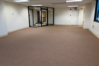 420 Lakeside Ave, Marlborough, MA for lease Interior Photo- Image 1 of 14