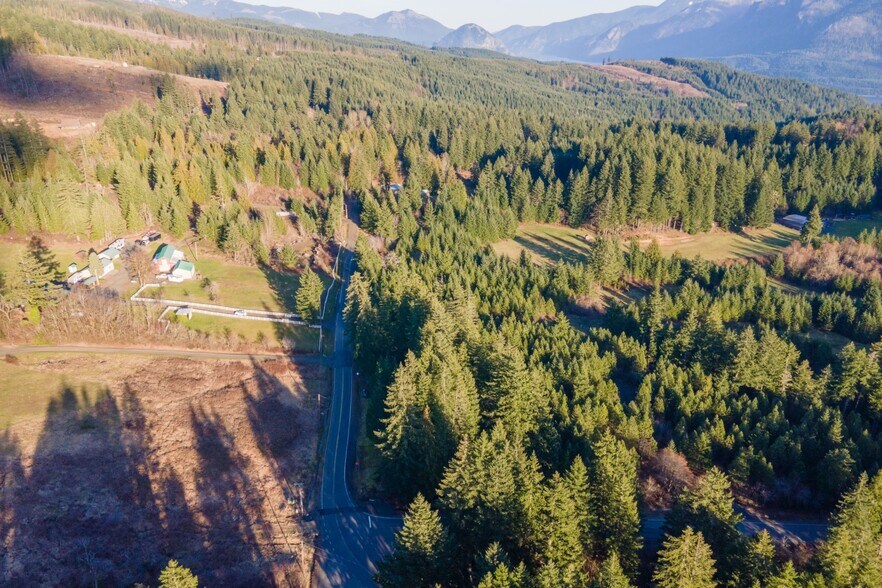 Loop Road, Stevenson, WA à vendre - Photo du bâtiment - Image 3 de 28