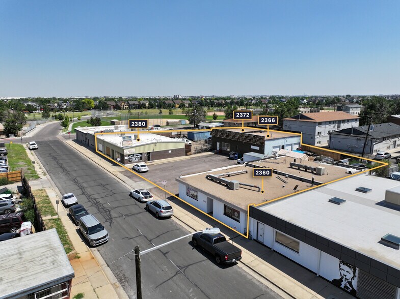 2360-72 Dayton Street portefeuille de 3 propriétés à vendre sur LoopNet.ca - Photo du bâtiment - Image 2 de 6