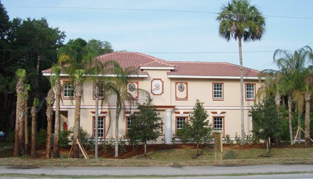 2 Armand Beach Dr, Palm Coast, FL for lease Primary Photo- Image 1 of 2