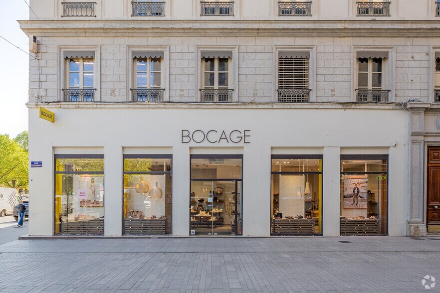 Multifamily in Lyon for sale - Building Photo - Image 3 of 6