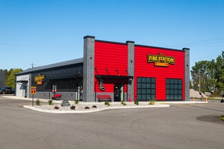 More details for 3101 10th St, Menominee, MI - Retail for Sale