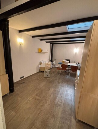 Plus de détails pour Commerce de détail à louer