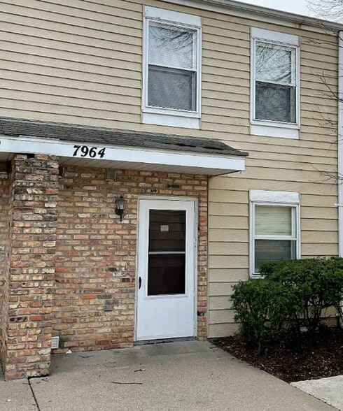 7940 Bloomington Ave S, Bloomington, MN for sale - Primary Photo - Image 1 of 2