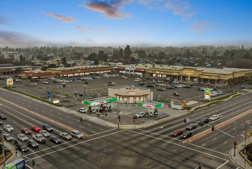 770-790 W Shaw Ave, Clovis, CA for sale - Building Photo - Image 2 of 7