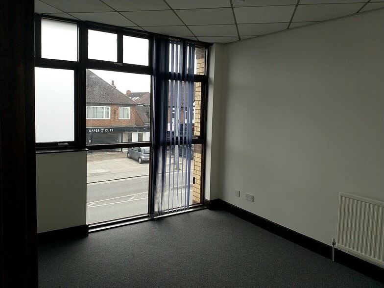177-181 Queensway, Milton Keynes à louer - Photo du bâtiment - Image 3 de 5