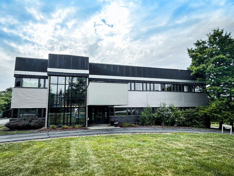 119 Vip Dr, Wexford, PA for lease - Building Photo - Image 1 of 5