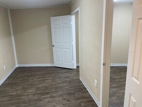 5330 Wedgmont Circle, Fort Worth, TX à louer Photo intérieure- Image 2 de 7