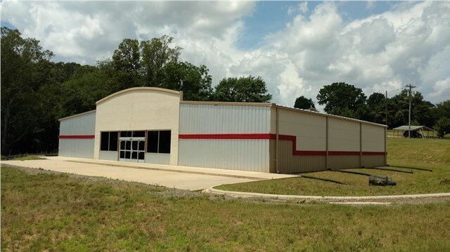 33 Sparta Rd, North Wilkesboro, NC à louer Photo principale- Image 1 de 7