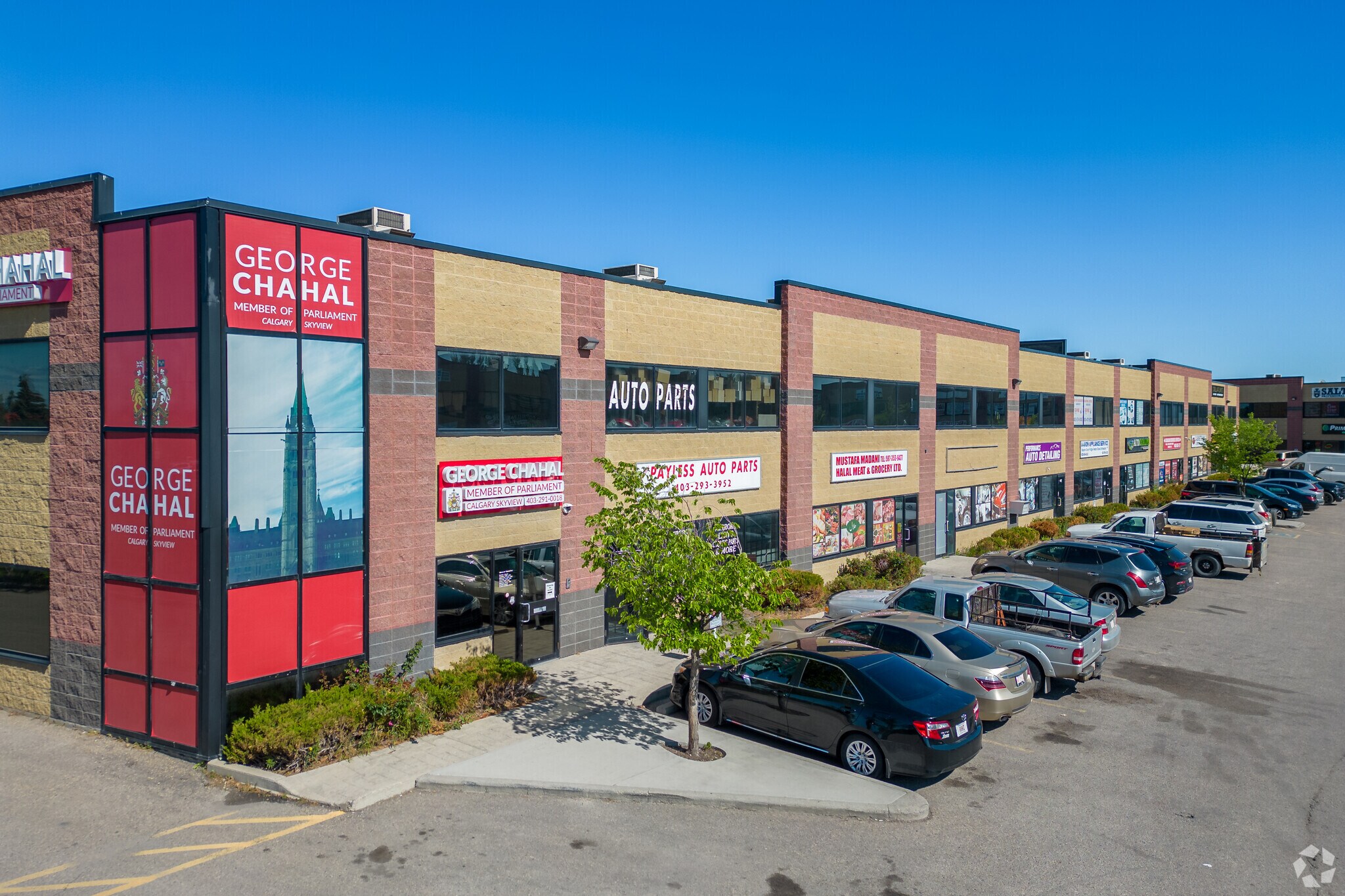 7 Westwinds Cres NE, Calgary, AB for sale Primary Photo- Image 1 of 1