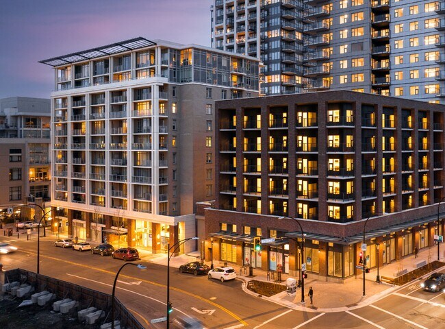 Plus de détails pour 780 Fisgard St, Victoria, BC - Bureau/Commerce de détail à louer