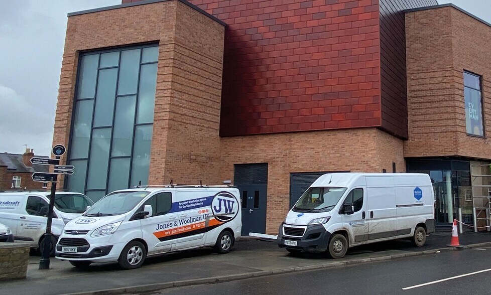 East Rd, Northallerton à louer - Photo principale - Image 1 de 1