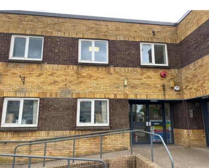 3 North St, Glenrothes à louer - Photo du bâtiment - Image 2 de 2