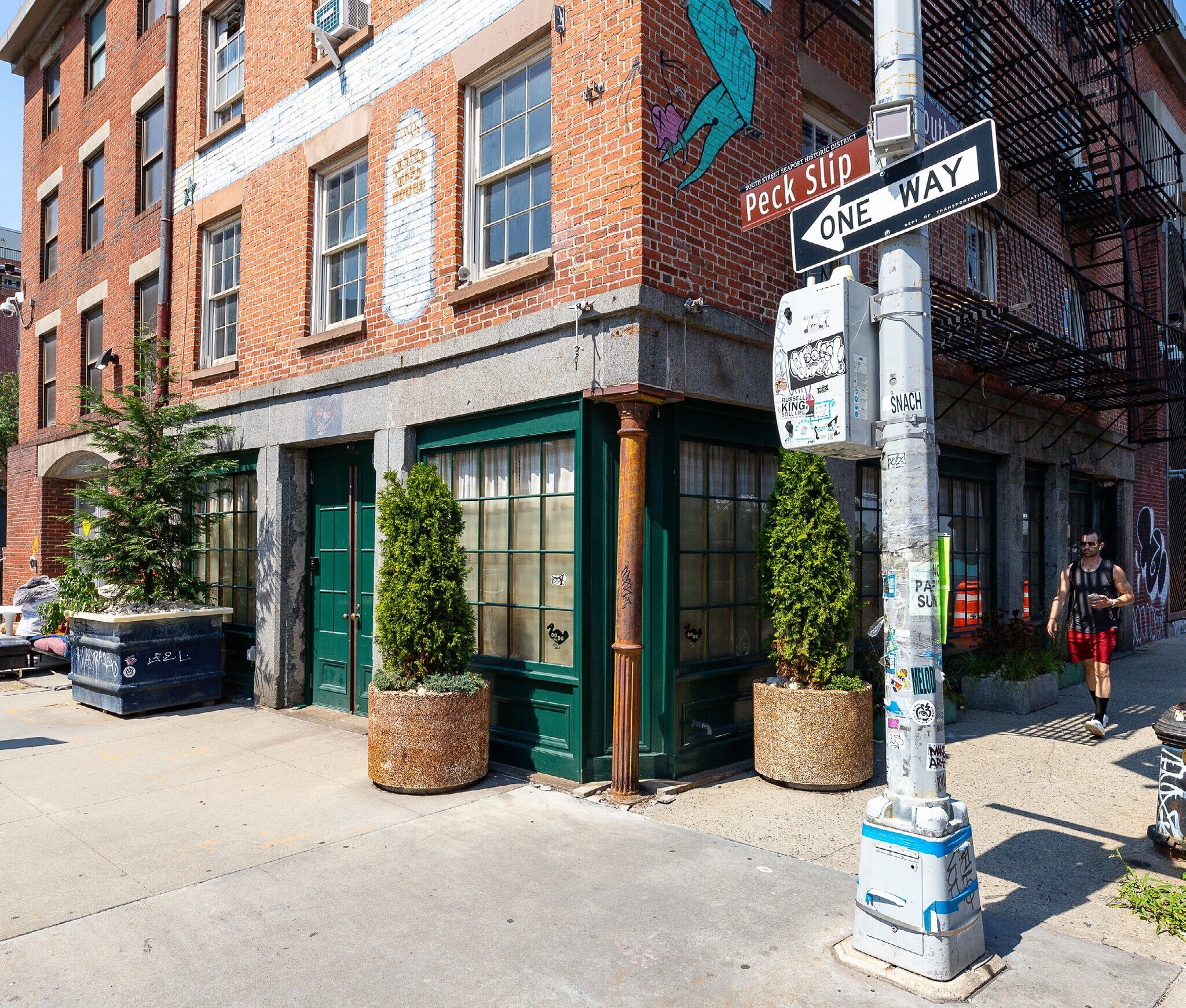 45 Peck Slip, New York, NY for lease Building Photo- Image 1 of 5