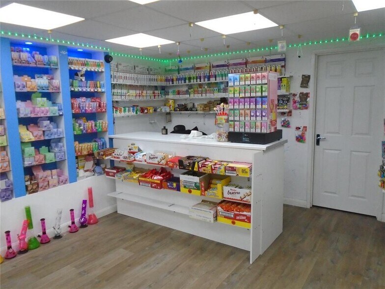 34 High St, Ferndale à vendre - Photo du bâtiment - Image 3 de 9