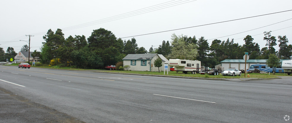 1780 W 34th St, Florence, OR à vendre - Photo principale - Image 1 de 1