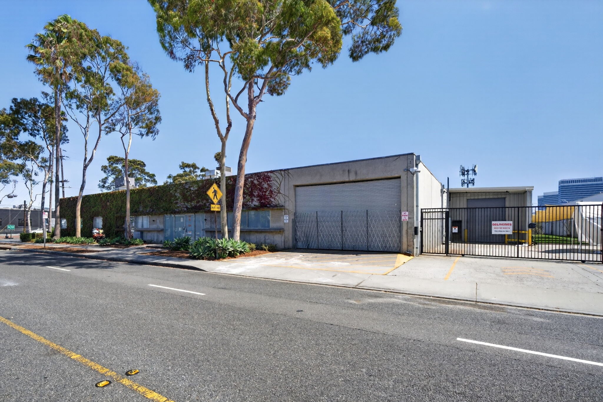 1924 E Maple Ave, El Segundo, CA for lease Building Photo- Image 1 of 7
