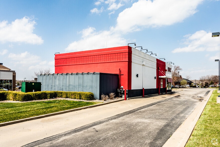 9551 NE 83rd Ter, Kansas City, MO for lease - Building Photo - Image 2 of 9
