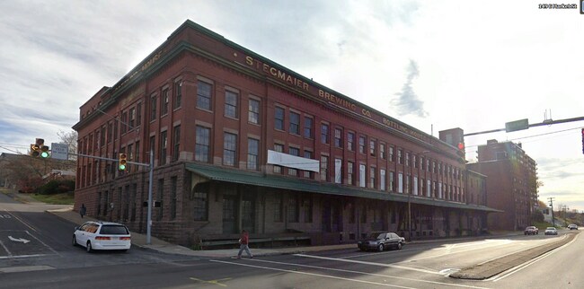 Plus de détails pour 151-155 E. Market St & 36-40 W-B Blvd – Industriel à vendre, Wilkes Barre, PA