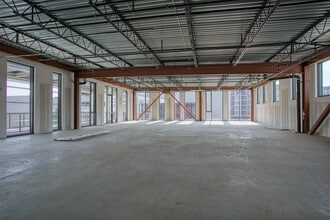 777 Memorial Dr SE, Atlanta, GA for lease Interior Photo- Image 1 of 1