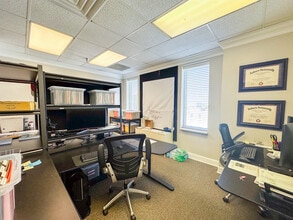 200 Westside Sq, Huntsville, AL for lease Interior Photo- Image 1 of 6