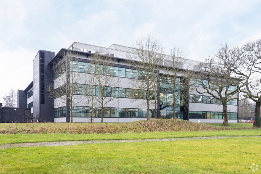 Crockford Ln, Chineham à louer - Photo du bâtiment - Image 3 de 3