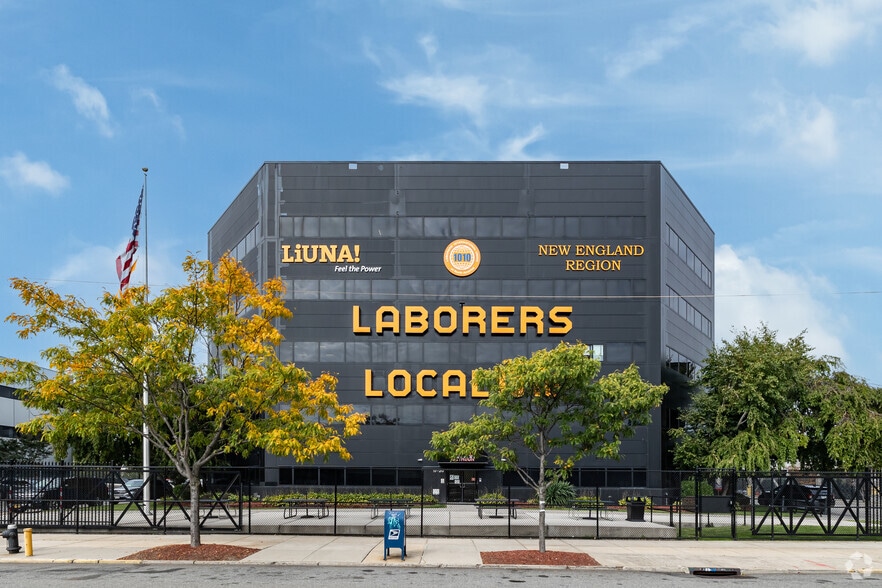 1720 Whitestone Expy, Whitestone, NY for lease - Building Photo - Image 2 of 18