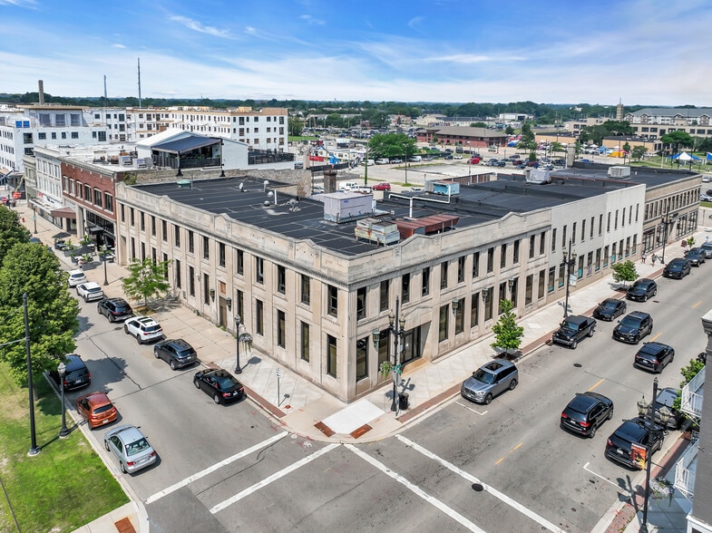 5522 6th Ave, Kenosha, WI à louer - Photo du bâtiment - Image 2 de 22