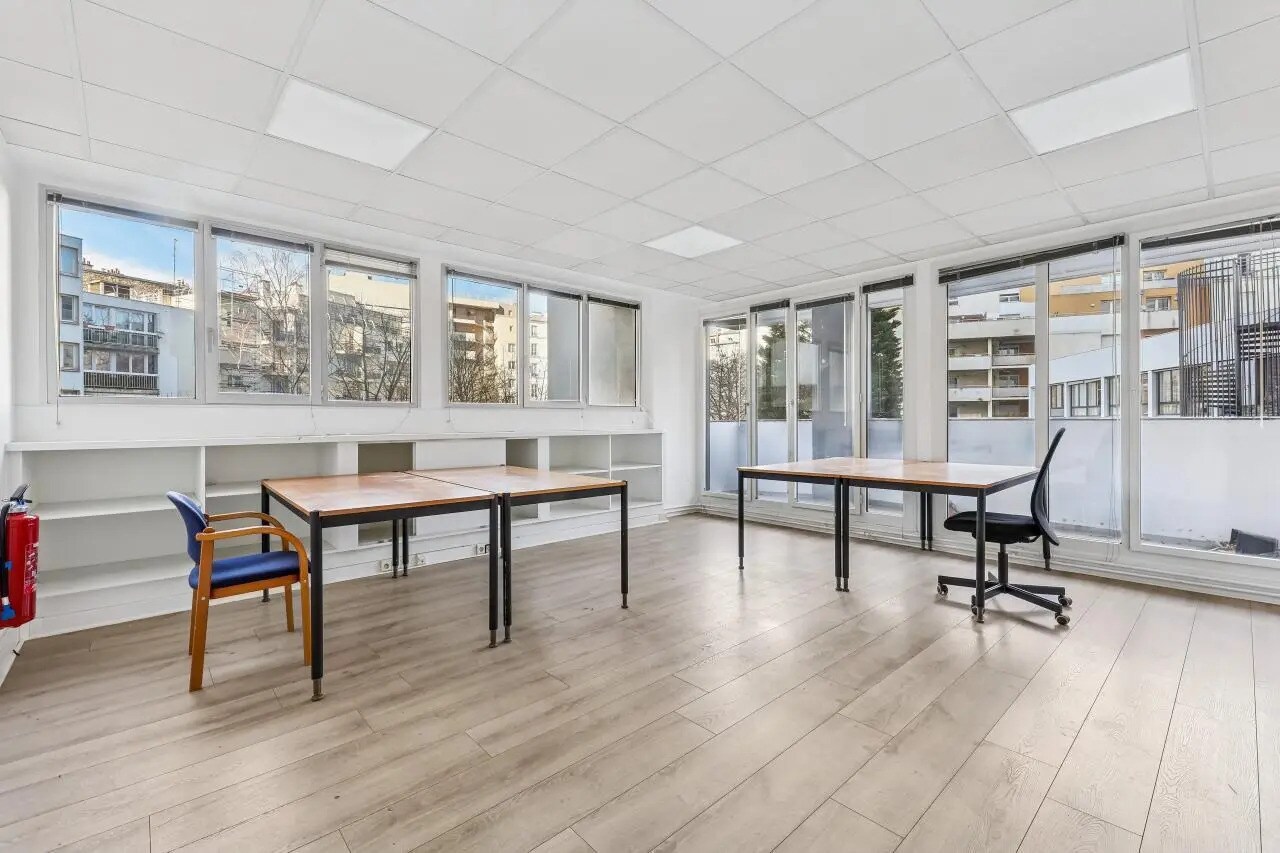 11 Rue Erard, Paris for lease Interior Photo- Image 1 of 18