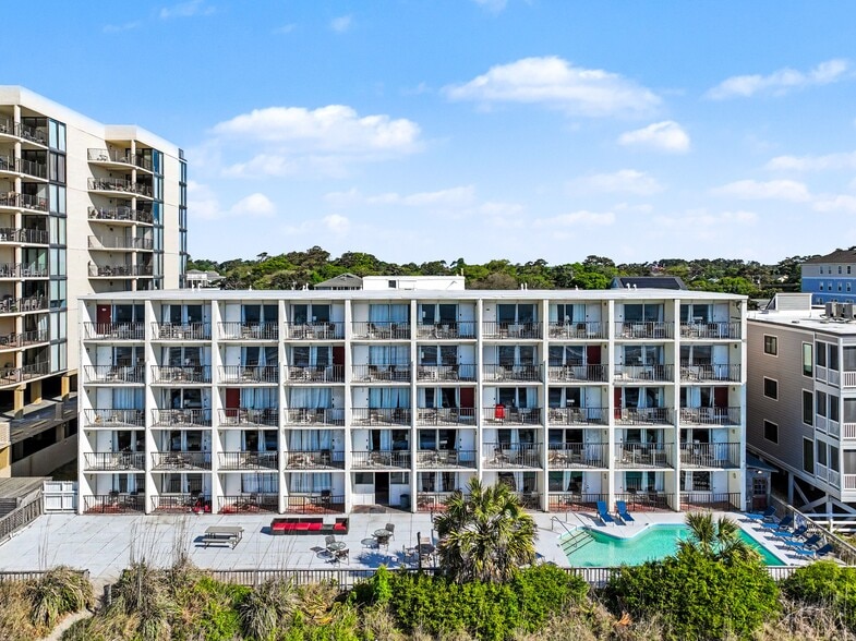1415 S Ocean Blvd, North Myrtle Beach, SC for sale - Building Photo - Image 3 of 42