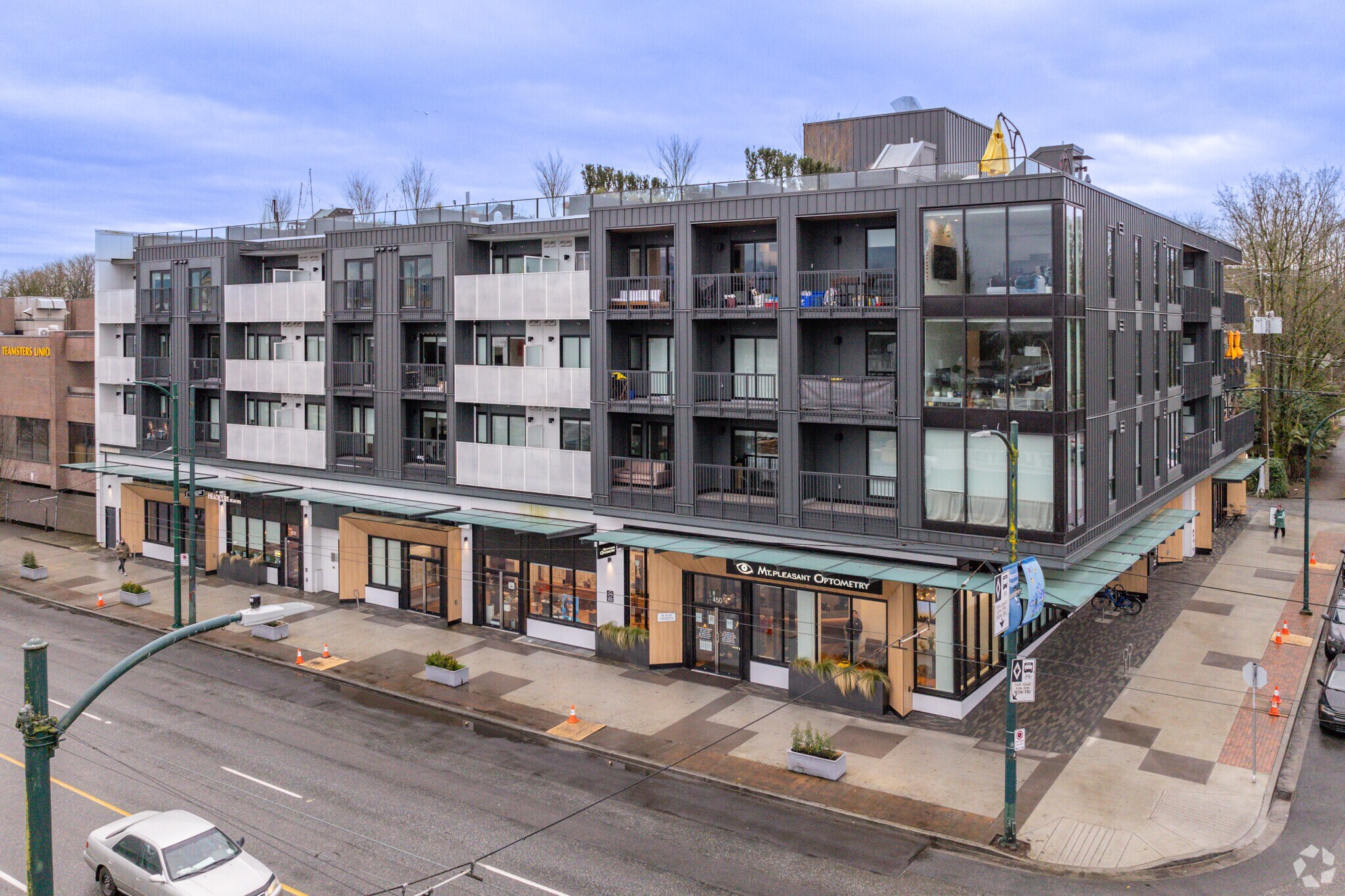 460 Broadway E, Vancouver, BC à vendre Photo principale- Image 1 de 1