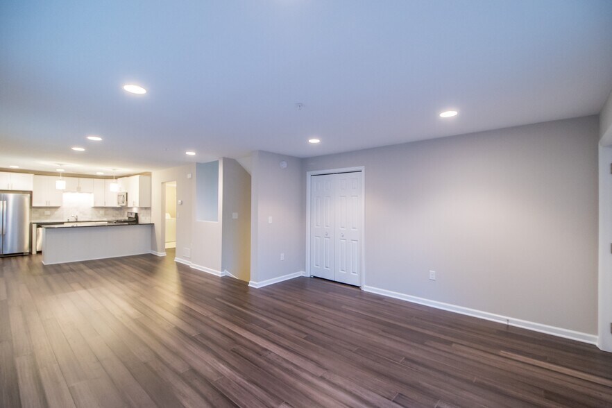 3512 DuPont Ave S, Minneapolis, MN à vendre - Photo intérieure - Image 2 de 6