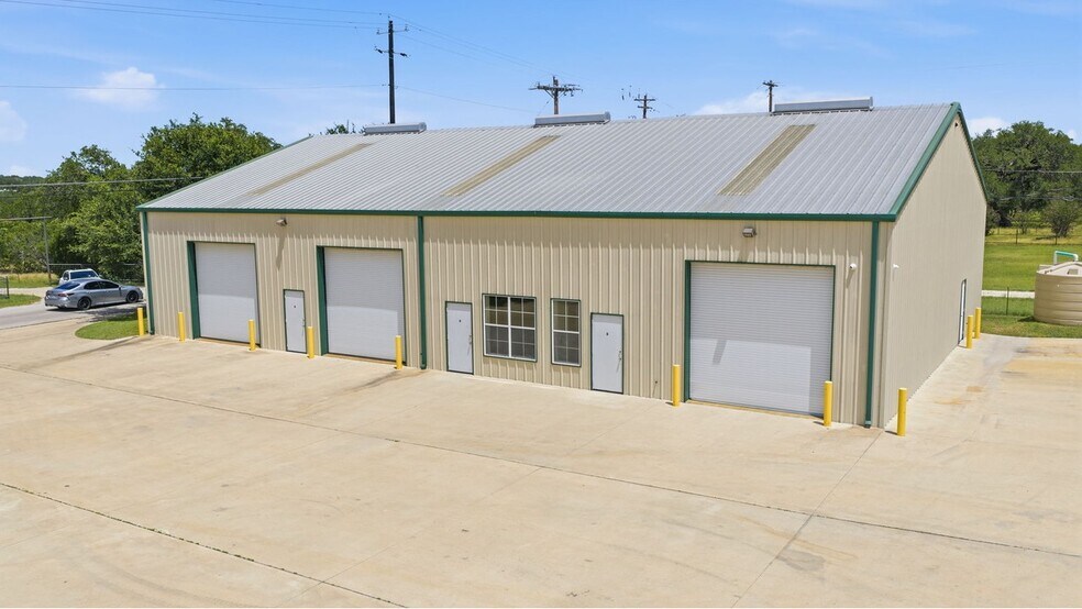 13377 Fitzhugh Rd, Austin, TX for sale - Primary Photo - Image 1 of 1