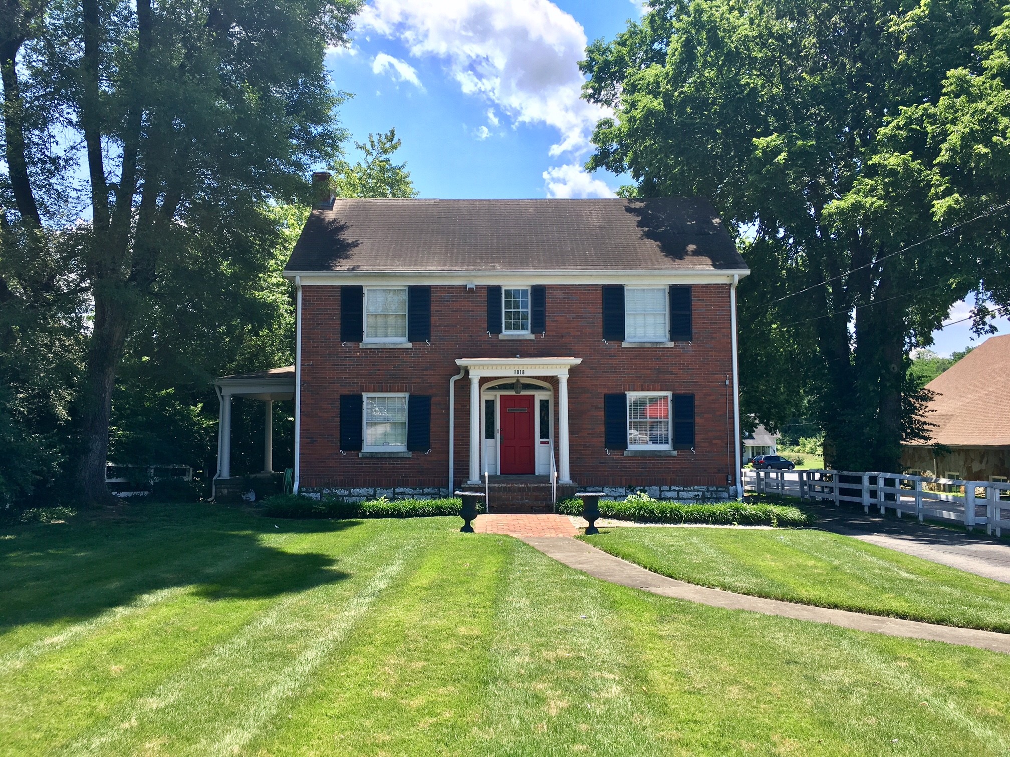 1818 Versailles Rd, Lexington, KY for sale Primary Photo- Image 1 of 1