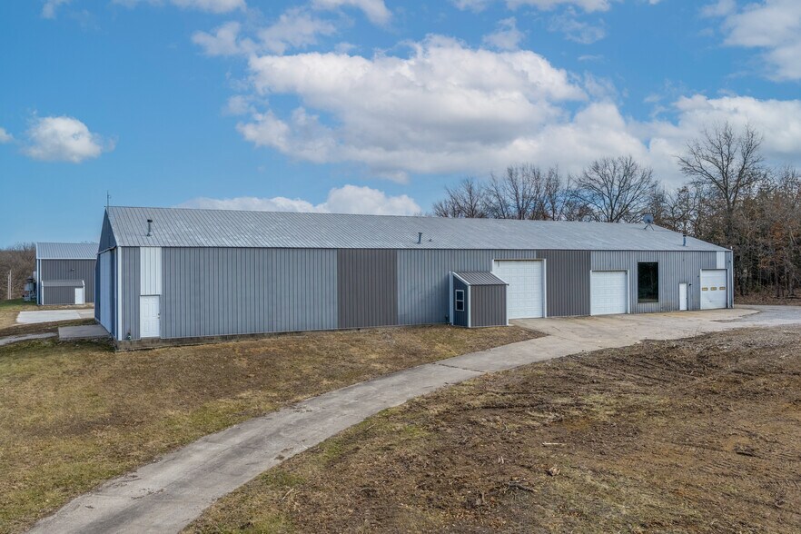 31197 Wingate Rd, Sedalia, MO à louer - Photo du bâtiment - Image 1 de 6