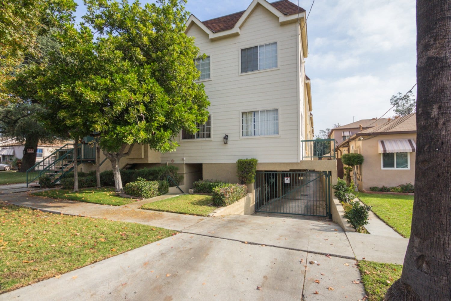 404 Lincoln Ave, Glendale, CA for sale Building Photo- Image 1 of 26